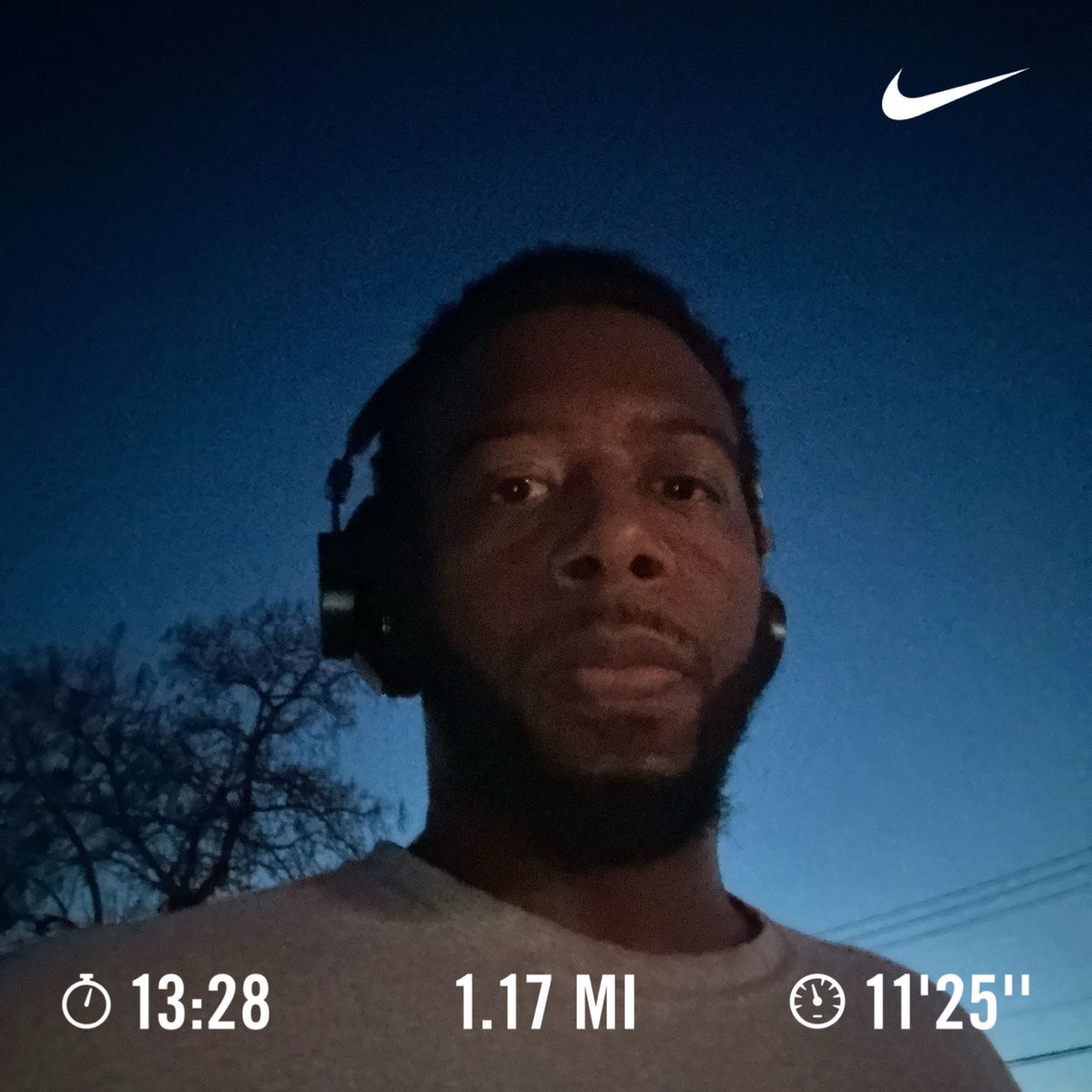 _JT_Smith's tweet photo. #StruggleRun ✅ https://t.co/nB2ZzqvMOC