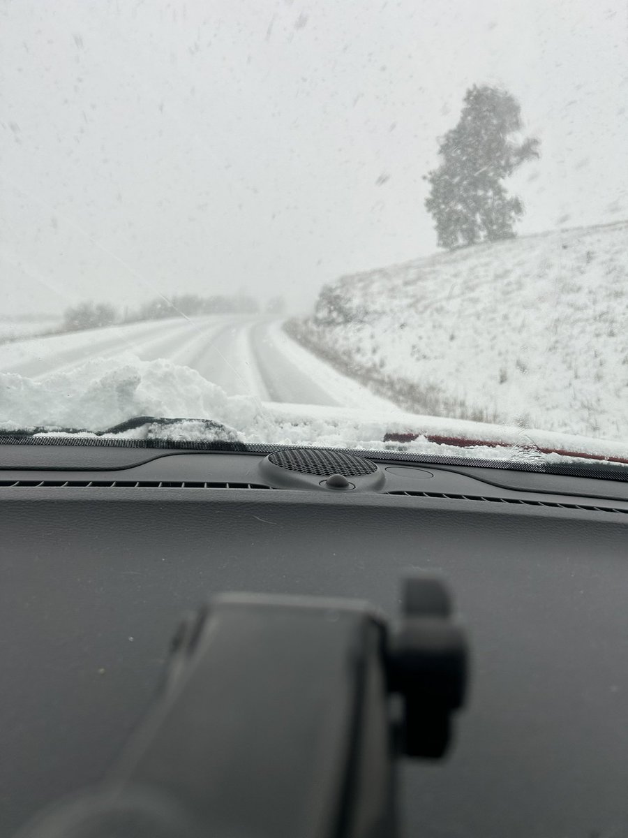 White out snow storm driving home. Roads sucked. Drive safe out there. 
#NorthernIdaho
#EasternWashington