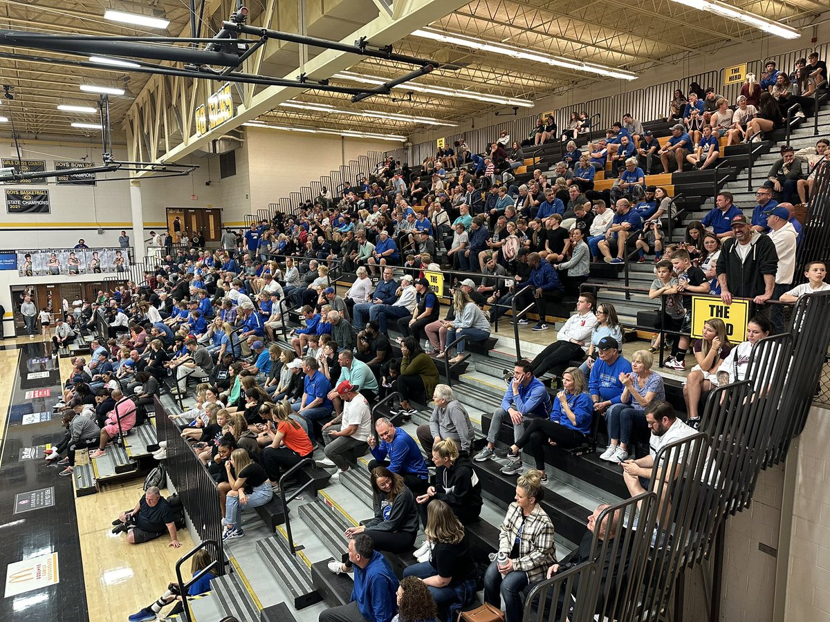 Shoutout to the Springboro community for showing out tonight! #BORO