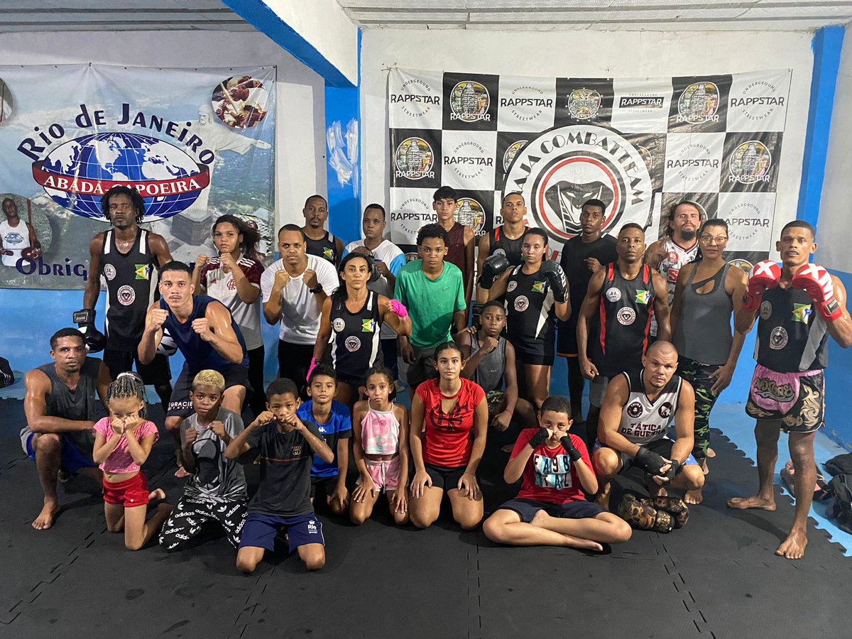 Vitorthaikick's tweet photo. Corre com nós ou corre de nós 🎭 🥊Tropa do Musgão 🥊 
 Família Boxe inglês 🦾🥊🚀 https://t.co/OVfxmZWWgE