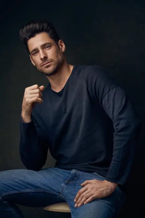 #MCE My sexy Scot <a href="/DeanMatthewsrp/">Dean Matthews</a>. Lord knows that I can spit flames. I love you even if I'm too stubborn to say it.