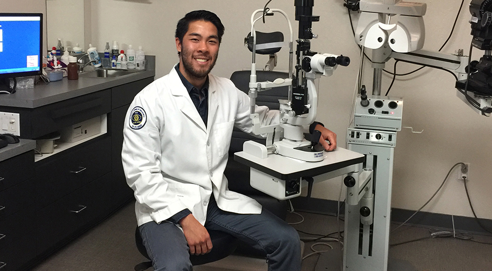 @EmoryEyeCenter's optometry service welcomes Alexander John 'AJ' Leong, OD to our team. med.emory.edu/departments/op…