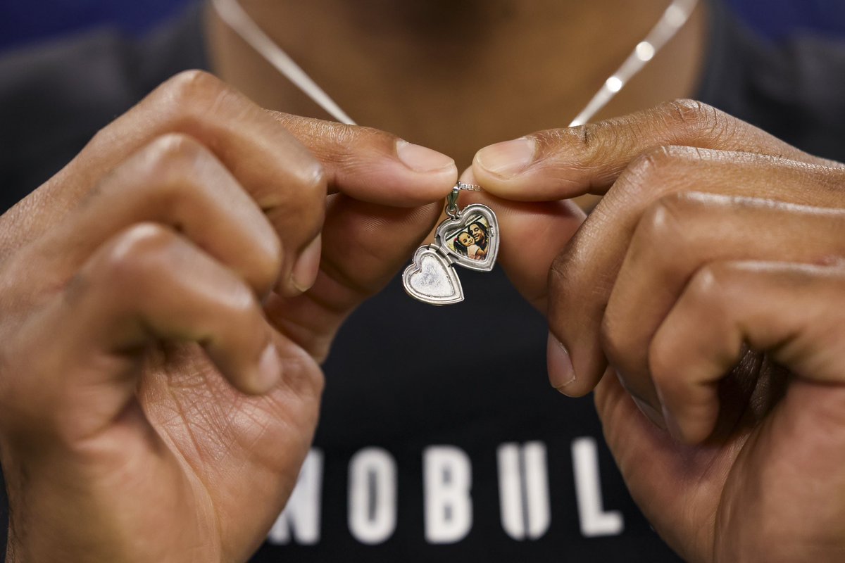 Adonai Mitchell 5️⃣ tweet media