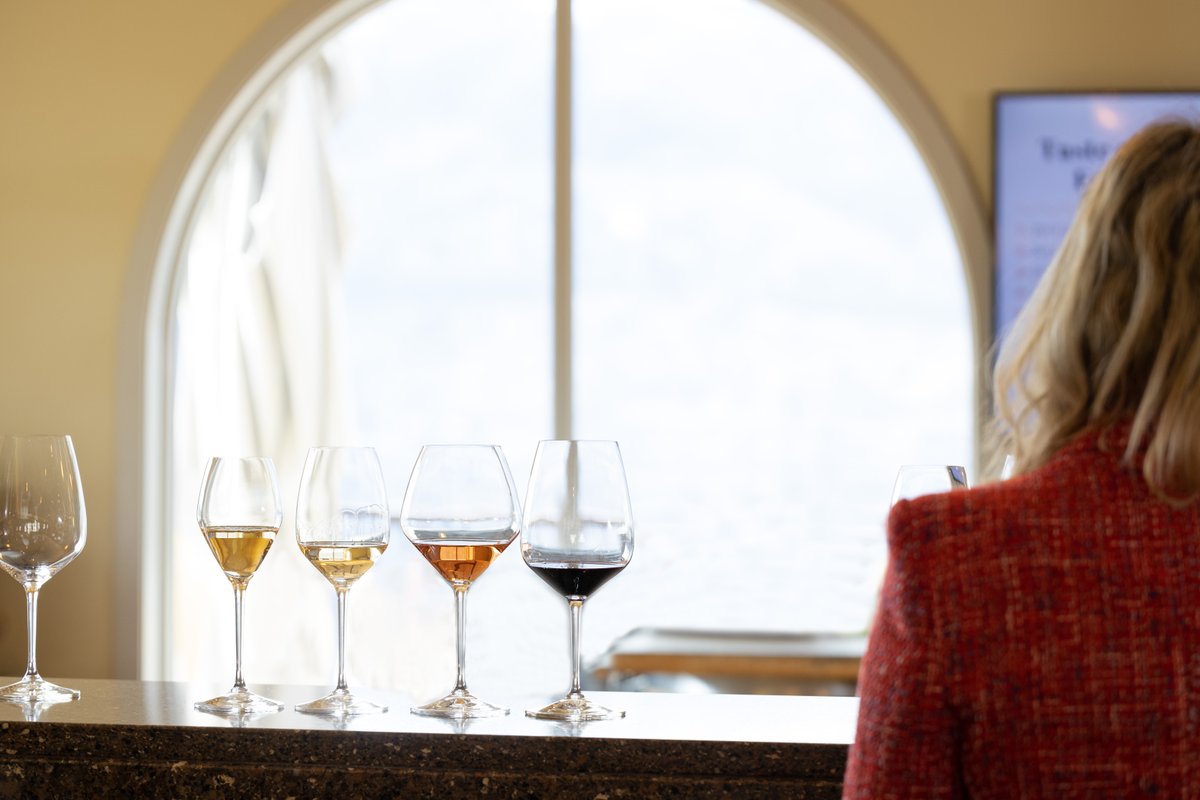 Step into our Estate and indulge in an unforgettable tasting journey! Explore our variety of options, including the Sparkle and Savour experience, where you'll discover the magic of our sparkling wines. Click the link bit.ly/339O7OR to learn more.