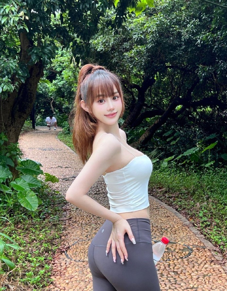 曲径通幽处，禅房花木深，山光悦鸟性，潭影空人心。 https://t.co/HYwMfTm1Vz