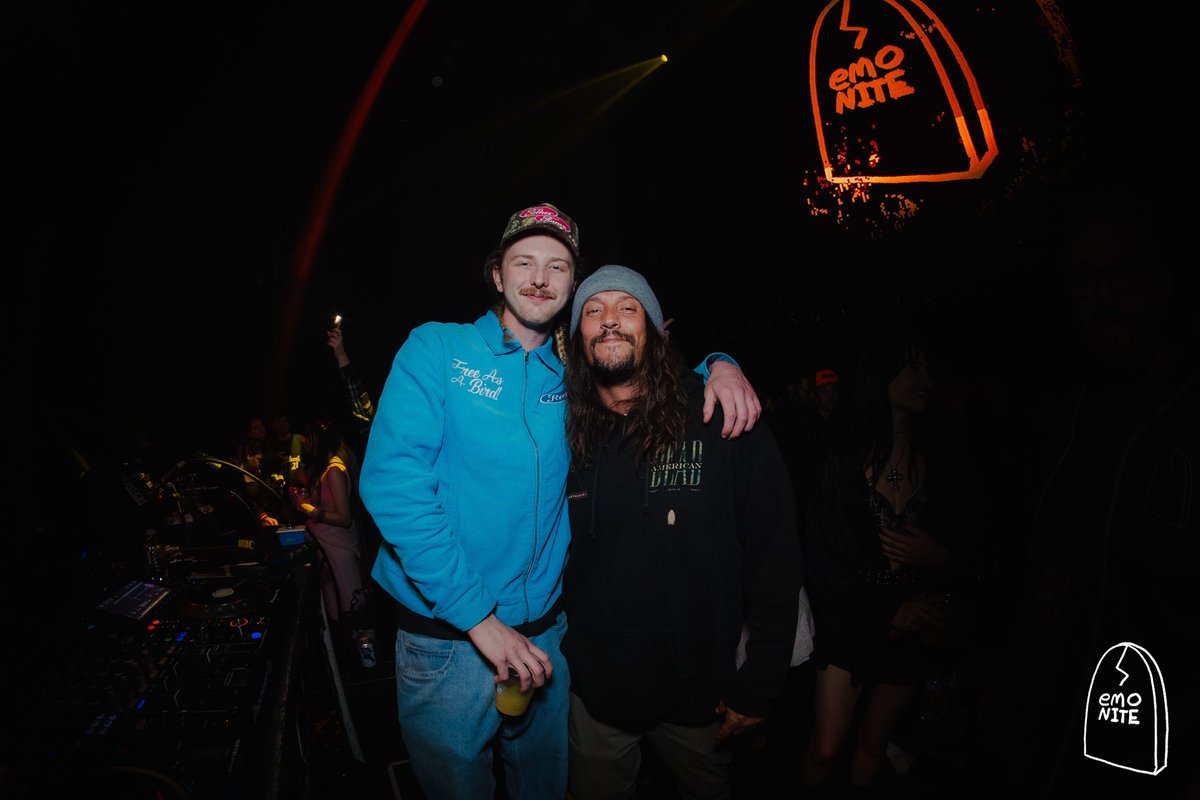 emonitela's tweet photo. big thank u to special guests @JTHawthorne, @whoiscove, @KeyawnaN, @44blonde, @hotmilkhotmilk, @zoelondondj, @brandonsaller, and @MELISSAMARIE for partying with us 🫶 https://t.co/H68opXErbu