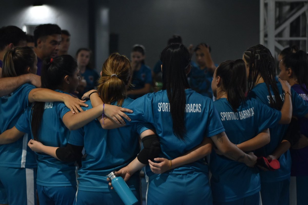 FutsalSportivo's tweet image. #𝗔𝗿𝗿𝗮𝗯𝗮𝗹𝗲𝗿𝗮𝘀 Victoria de la #1ra división 4-0 como local ante Unión de Ezpeleta en su tercer amistoso de la pretemporada.

⚽️ Rodriguez, Coronel, Morales y López