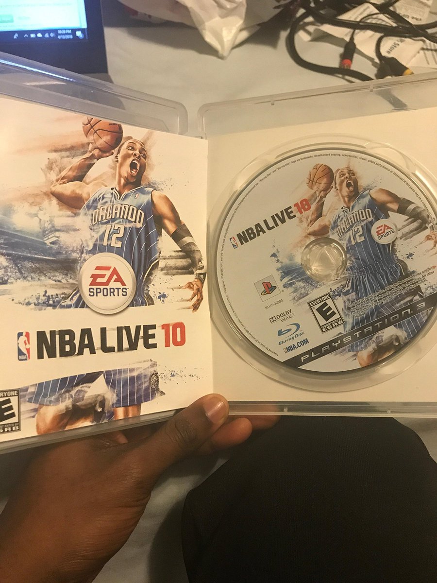 RealSexy10's tweet photo. @DevMufasa22465 @EASPORTS @EASPORTSNBA @EAHelp @EASPORTSFC @EA That is the best nbalive10  game 🎮  I would definitely play that 👌  just didn't have a my career online mode @EASPORTS  @EA @EASPORTS  #fun #eagames #basketballgames https://t.co/qzpgYFXkVN