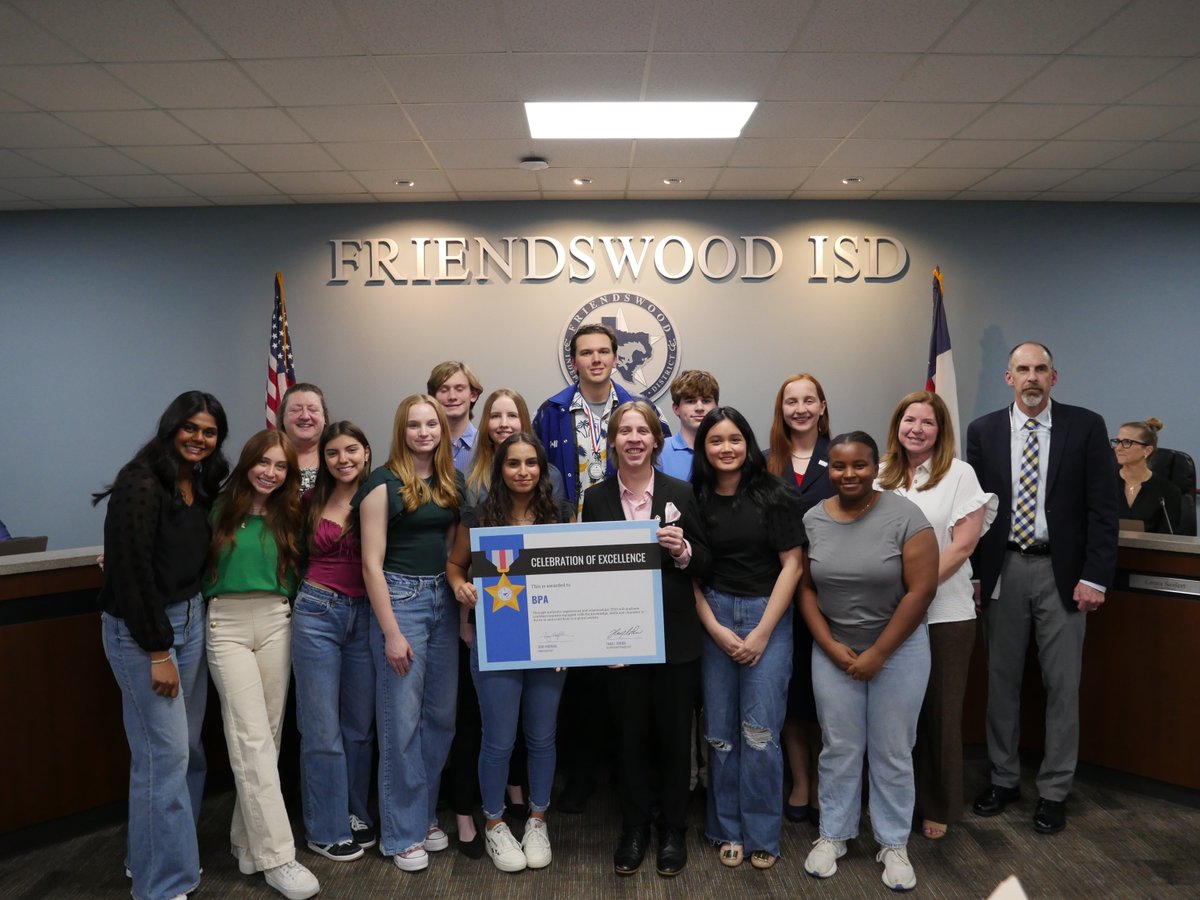 friendswoodisd's tweet image. 🎉 Huge congrats to the 75 student-athletes and academic champs qualifying at State and National levels! 🌟 Recognized by Trustees tonight! 🏆 Your dedication shines through. 🎓🏅 Check out Myfisd.com PHOTOS for all the memorable moments! #BecauseKids #MustangPride
