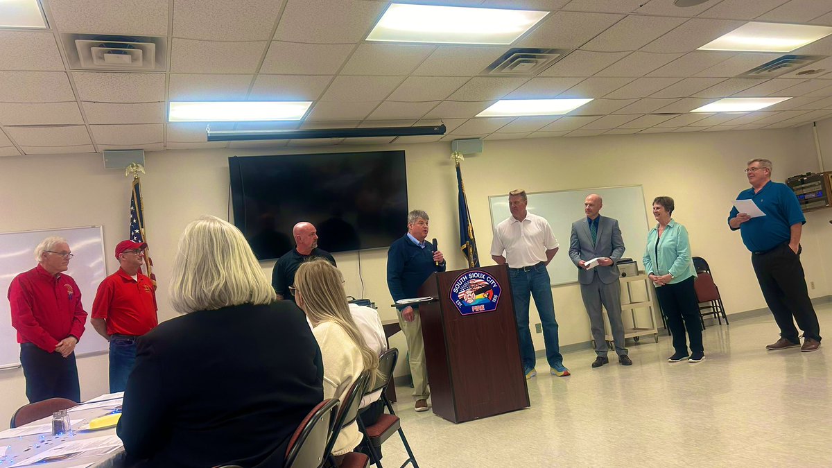 Congratulations to our Director of Communication, Lance Swanson, on earning the @SouthSiouxCity Volunteer of the Year Award at the 46th Annual Joint City Meeting tonight! #WeAreSSC