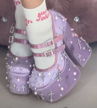bratzmuaa's tweet photo. perfectamente puedo ser ambas https://t.co/XbXXOV1ckP