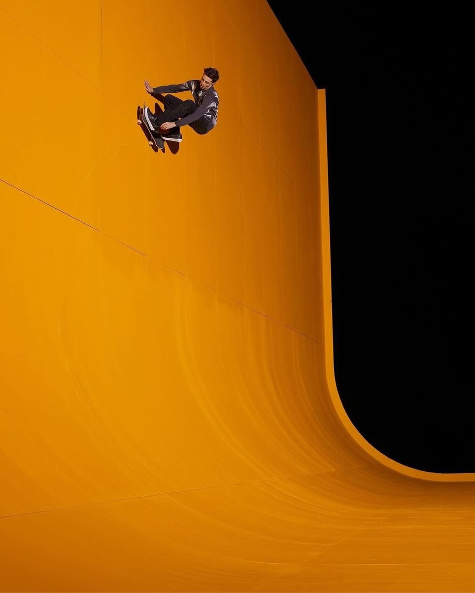 HYPEBEAST's tweet image. PlayLab's skateable structure: like skating on a sunrise 😮‍💨