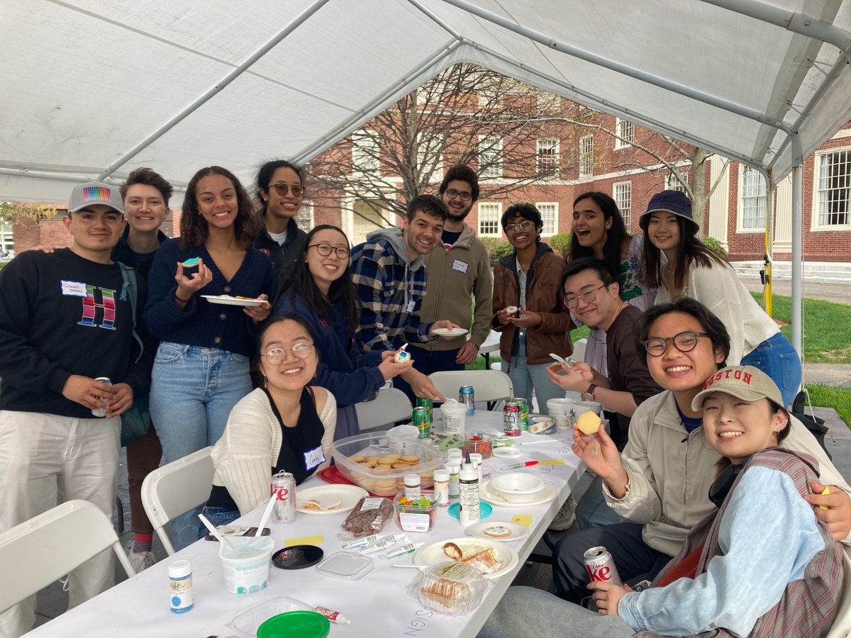 In our 'Stats News Winter 2023-2024' edition, we see a bridge spanning from one generation of statisticians to the next. Read more in our newsletter about student award winners; event highlights; new faculty and PhD students; and more! statistics.fas.harvard.edu/newsletter