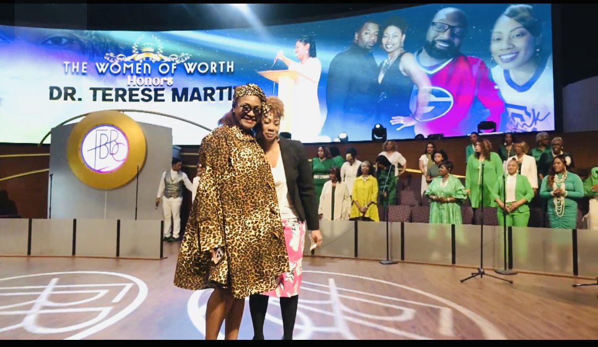 A special THANK YOU to <a href="/FBBC31093/">Fellowship Bible Baptist Church</a>, Pastor Tolan Morgan, <a href="/tolan_morgan/">Tolan Morgan</a>, and First Lady Laneen Morgan <a href="/Lemi925/">Laneen</a> for taking time to recognize me as the first honoree for Women’s History Month! What an AMAZING surprise! This is dedicated to all #Educators! You ARE appreciated! ❤️