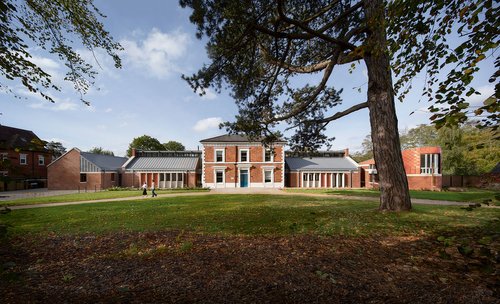 Mother Earth played an important part in the Jesuits’ brief for OMI’s reconfiguration and extension of Manresa House in Birmingham, writes <a href="/hughpearman/">Hugh Pearman</a>
ow.ly/S9BT50QKUQt