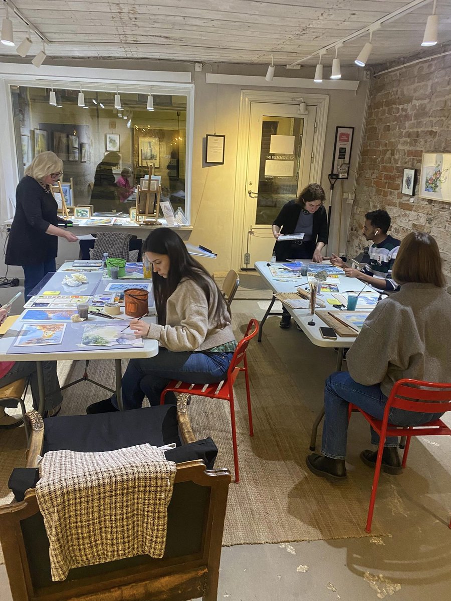 OlgaSternyk's tweet photo. Second day of my art exhibition in Uppsala galleri. Plus an evening  workshop

#artist #sweden #uppsala #exhibition https://t.co/OMrLe2ZLmF