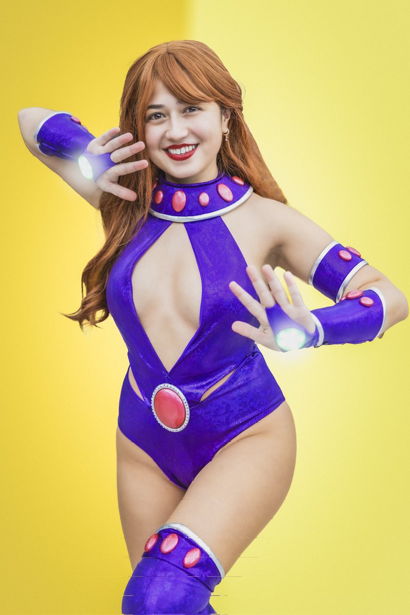 Just having some fun with Photoshop 😁
Event @comicconla
Cosplayer @joelynncosplay
Photographer @Rayzphoto
#lacc #lacc2023 #lacomiccon #lacomiccon2023 #comicconla #comicconla2023 #dccomics #starfire #starfirecosplay #teentitans #cosplay #cosplayphotography
#photography