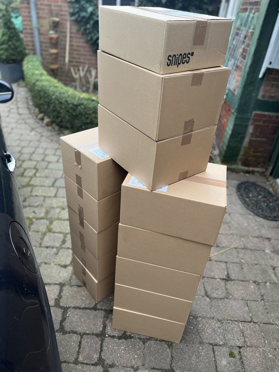 Daily📦📦📦

Big shoutouts to <a href="/VenomBricks/">VenomBricks</a> 

Follow to see more success💸