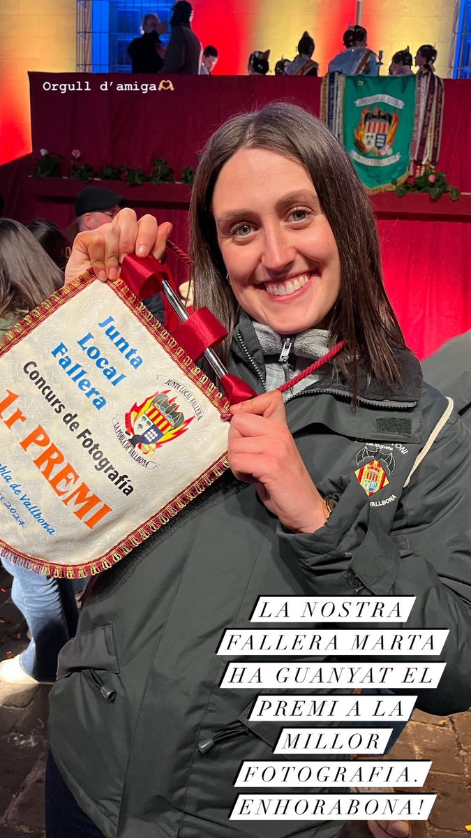 Per tancar el cap de setmana varen tindre la final del campionat de pilota, dinar a la falla, inauguració de l’exposició del ninot, llibret i fotografía i la crida. 
Enhorabona a la nostra fallera Marta per el primer premi de fotografía
I ara si que si, JA ESTEM EN FALLES!