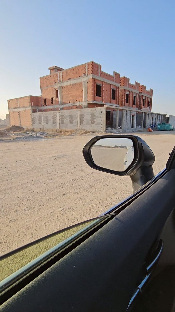 أسأل الله القدير أن يغمرنا ويغمركم بالصحة والعافية ويرزقنا وأياكم من واسع فضله ويبارك في أيامكم وحياتكم ويحفظكم من كل مكروه وكل بلاء ووباء ويغفر لنا ولكم ولوالدينا ووالديكم 
اللهم امين يارب العالمين 🤲

دمتم ودامت أيامكم وحياتكم بكل خير وسعادة 
🌹صباح الورد 🌹