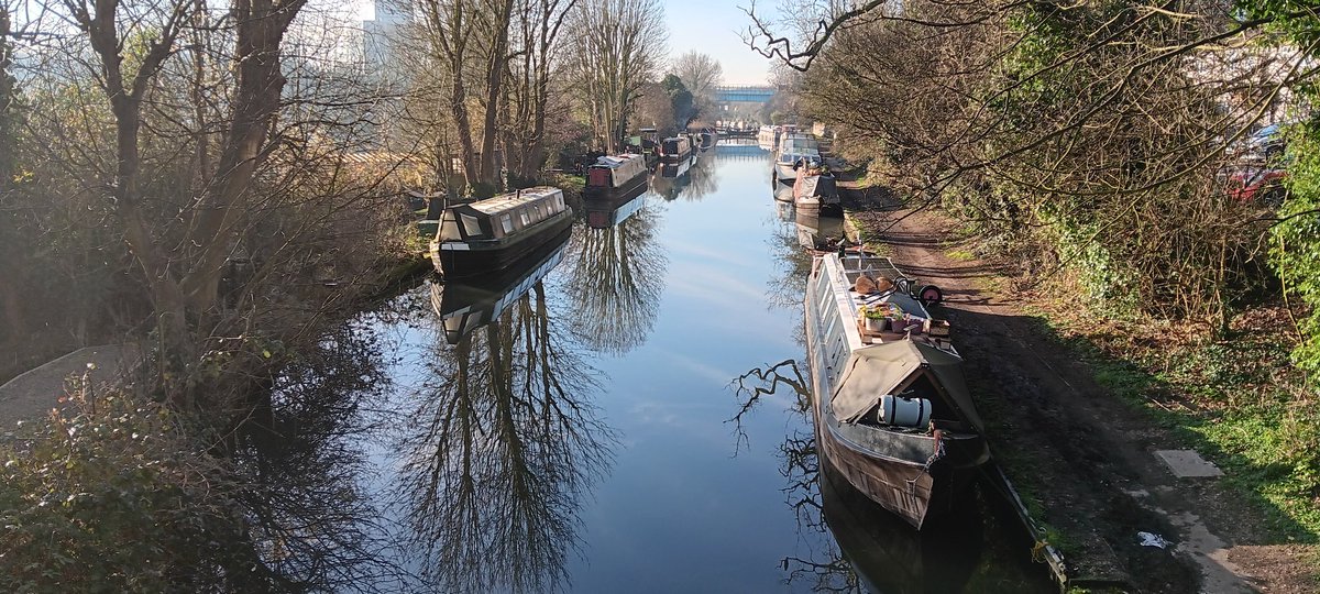 Let's have a game of 'where's Stratford'. A bit more fun than 'where's wholly' 😊. #boatsthattweet