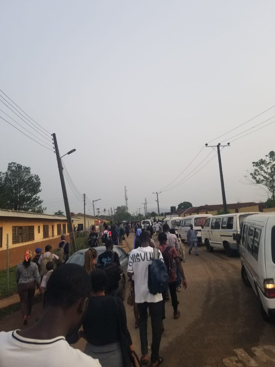 Just In: Akindeko Hall of Residence boys blocks road on campus as they protest. Full details soon