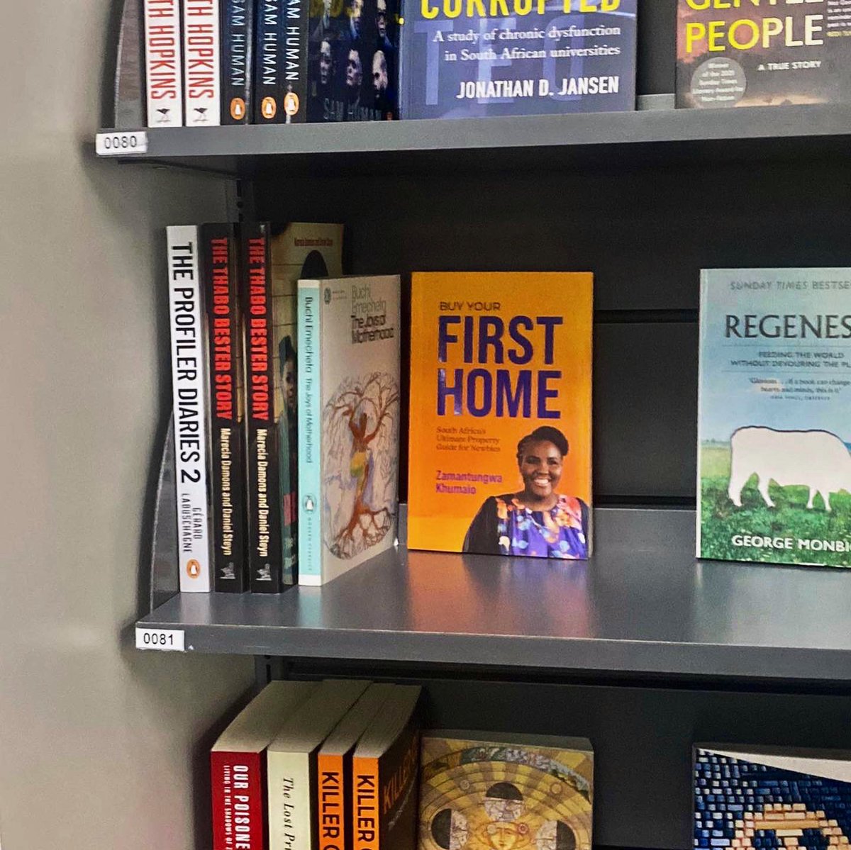 Zamantungwa_K's tweet photo. 📍 @vanschaik1 Potchefstroom
Buy Your First Home: South Africa’s Ultimate Property Guide for Newbies is available in all major stores across the country and online.
#PropertyWithZama🏡 https://t.co/dEvAu4dbQV