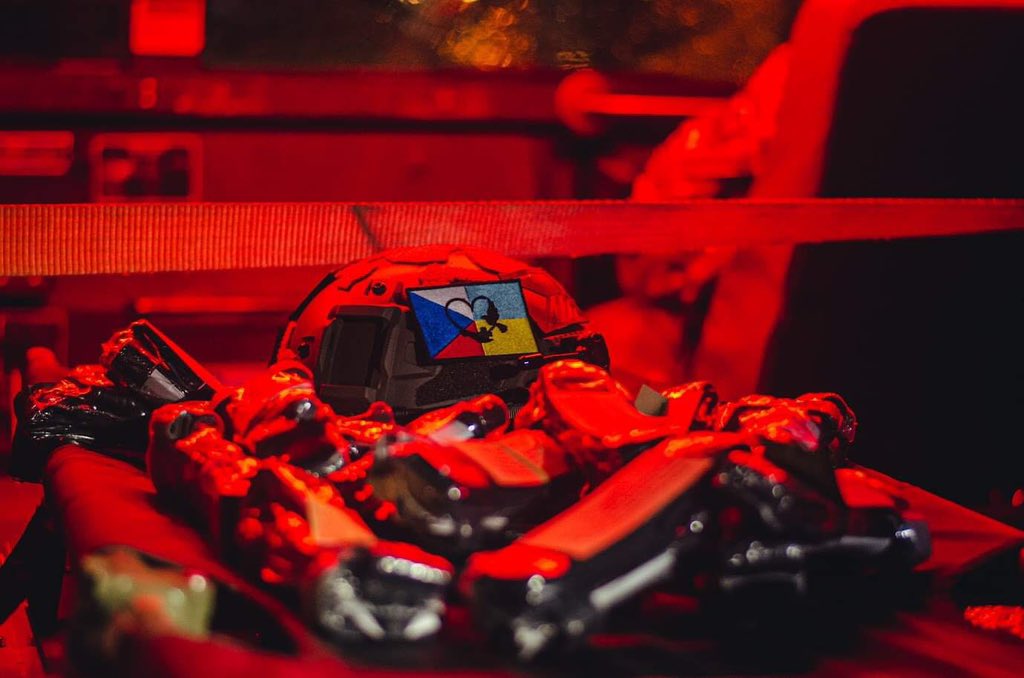 Sbírku do odjezdu stihnout neuděláme. Proto bych Vás chtěl poprosit o pomoc. Po staru, na T.U.
Pokud máte možnost poslat nějaké peníze, pošlete.
Situace na Ukrajině je teď nejhorší od začátku války.

6245545399/0800

Do poznámky napište:: Zdravotnická pomoc

Děkujeme!