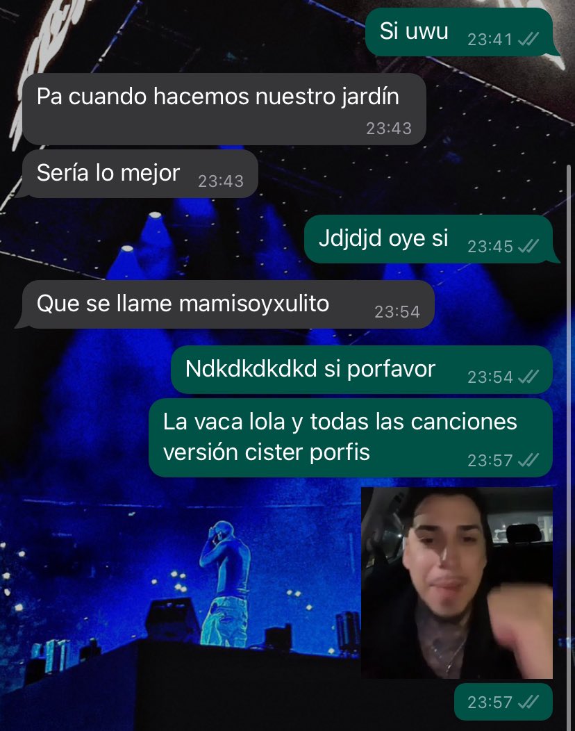 catalinairf's tweet photo. Y si realmente abrimos un jardín infantil que se llame “mami soy xulito” que me decí?🤣 @jovenciss #youngcister https://t.co/vU4ZBnjgWd