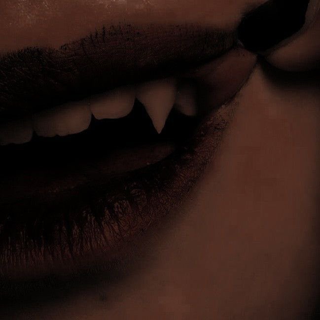 VAMPKEEHO's tweet photo. Who knew being unalive would make one this hot? 

Anyways enough of that you’ll scream for me later. 

Yoon Keeho || VAMP P1H https://t.co/hbOmfgHWzO