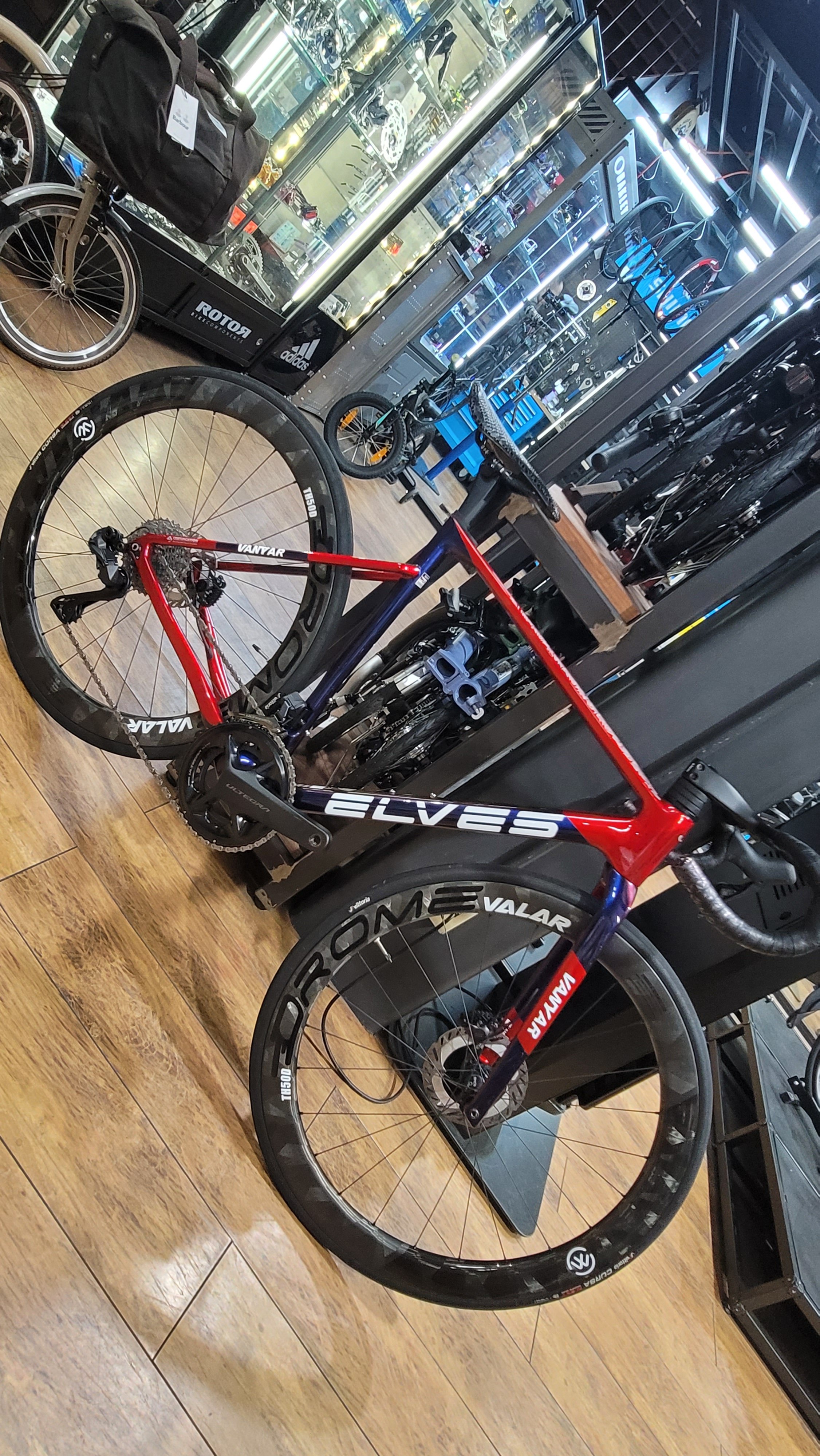 OROME VALAR TH30D カーボンホイールセット（ディスクブレーキ) オロメ ヴァラール TH30D ディスクブレーキ カーボンロードホイール