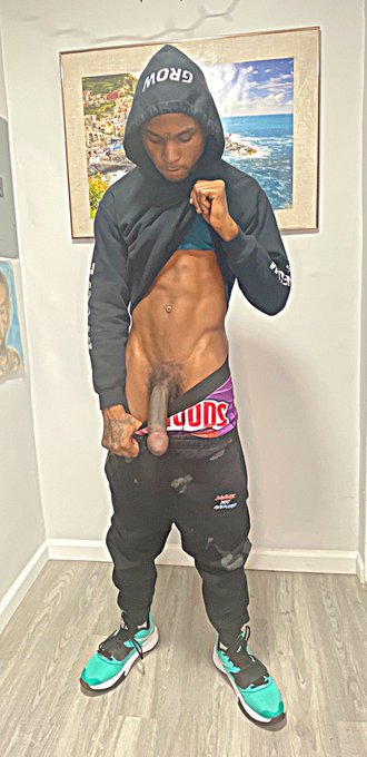 😈💜😎💜😈😜🤟🏾 https://t.co/BO52WUmcuS