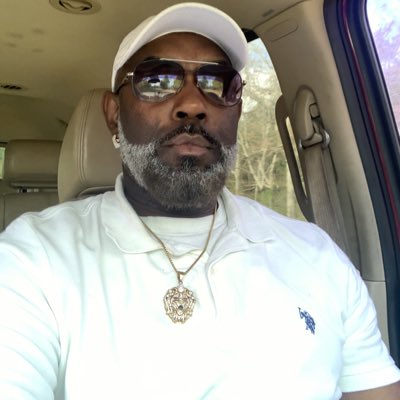 PatrickDLeeSr1's tweet photo. #NewProfilePic https://t.co/9RWAdnWz3Y