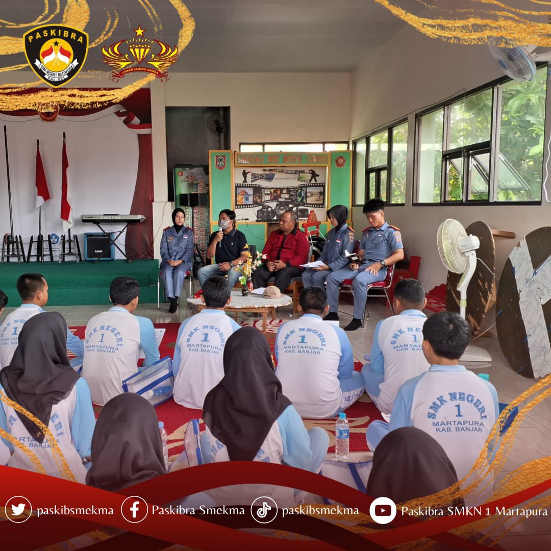 Salam Pembaris!

Jum'at, 01 Maret 2024

Pada Kegiatan Jum'at rutin kali ini adik-adik A.21 melaksanakan Sesi Tanya Jawab mengenai materi POAC dan EO.

#paskibrasmekma 
#passmekma 
#latihanpassmekma 
#kegiatanpassmekma