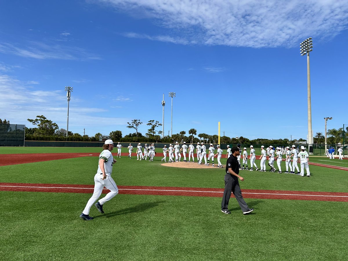 LancerBaseball2's tweet image. Lancers rally scoring 5 runs in the 3rd against Henry Ford College led by Braydon Gibour's 2 run double followed by Oscar Calhoun's 2 run single.  Starter Isaiah Terrell earns the win 5inn 4K 1BB 4H.  Jarien Jones, Max Woll, Joe Mrowiec (S) pitched in relief.  Overall 7-2.