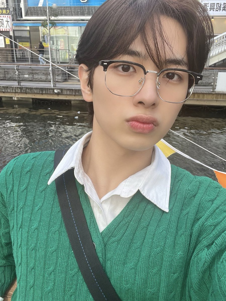 [#류준민]
🍦😋

#ATBO #에이티비오
#RyuJunmin