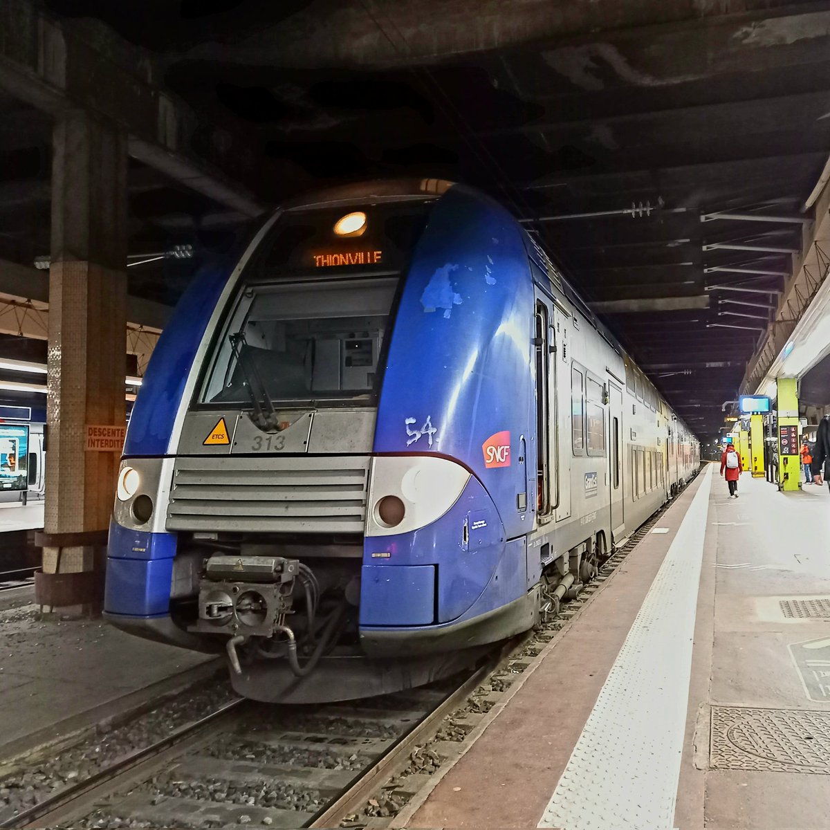 gregmulls's tweet photo. Hello Twitter.
Venez avec moi sur les
#TER88700 Metz-Thionville 4h54
❌️❌️❌️
limité à Thionville (Travaux ?)
#TER88620 Thionville-Nancy 6h58
#TER837519 Nancy-Metz 8h20
En TER2N ng (3 cuisses) https://t.co/WSBCGnZAZ7