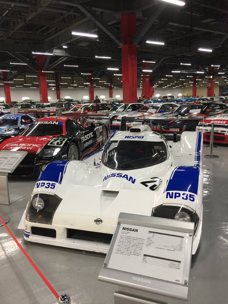 yasu840627's tweet photo. #35の日
NP35そしてVRT35 
今ではV12の音が貴重になりました…
#NP35 #VRT35 https://t.co/TQmsau63N8