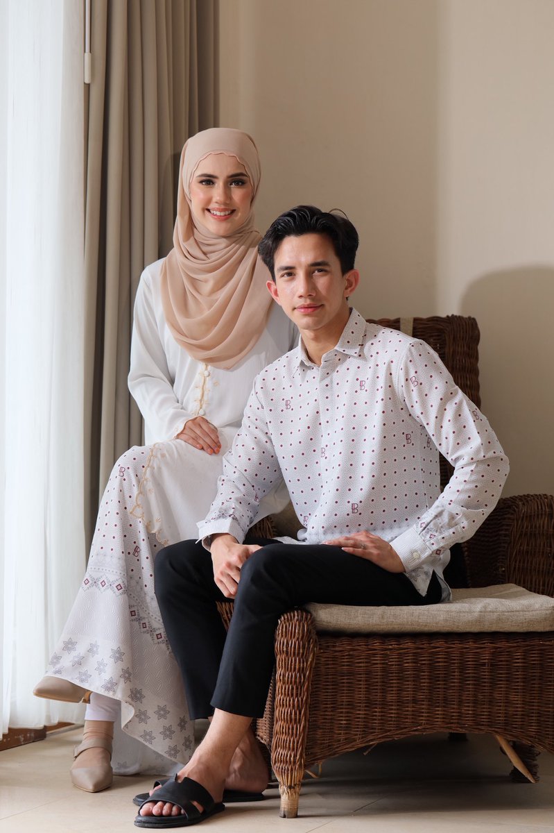 byhisdaisy's tweet photo. Tahun ni ramai betul orang kahwin ek? Kalau dah kahwin tu, raya ni takkan tak pakai sedondon? 🫣 https://t.co/I7rfjUxwnz