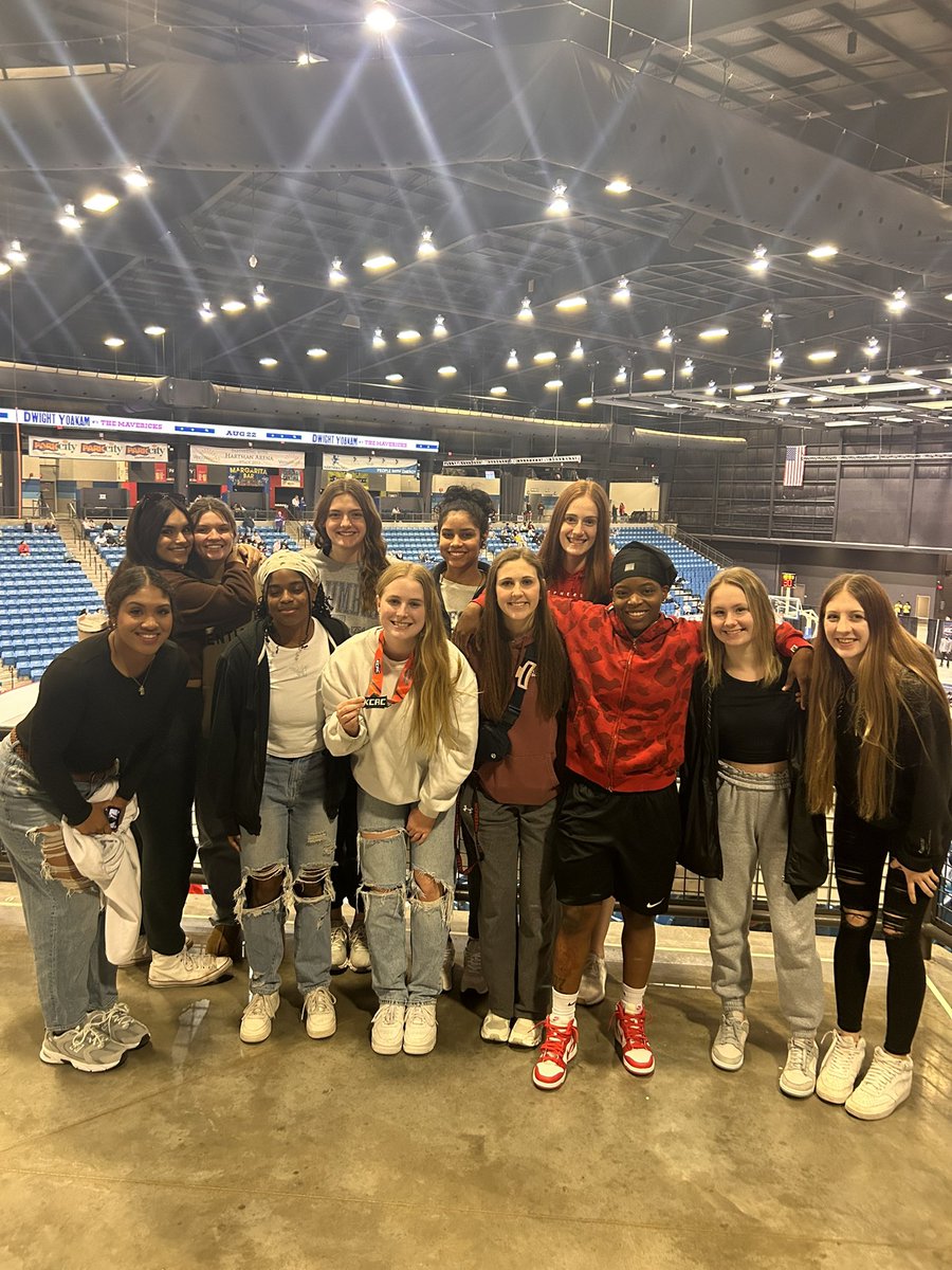 Girls day ✨ fun afternoon of food, boba, and watching the KCAC championship game. Congrats <a href="/tstarr_12/">Taylor Starr</a> on earning the Champion of Character award!