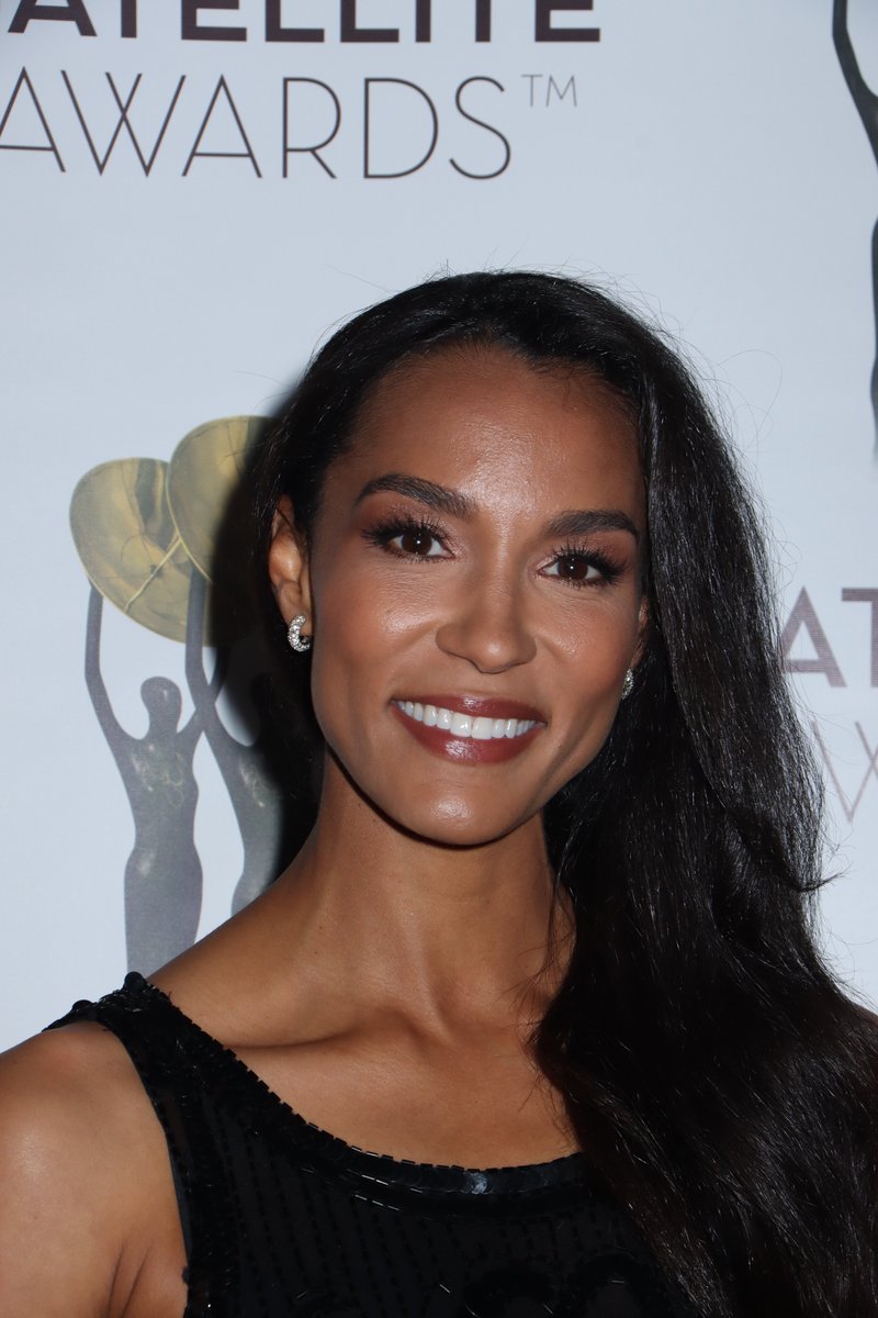 28th #SatelliteAwards Brooklyn Sudano #HonorarySatelliteAward Recipient #LoveToLoveYouDoc