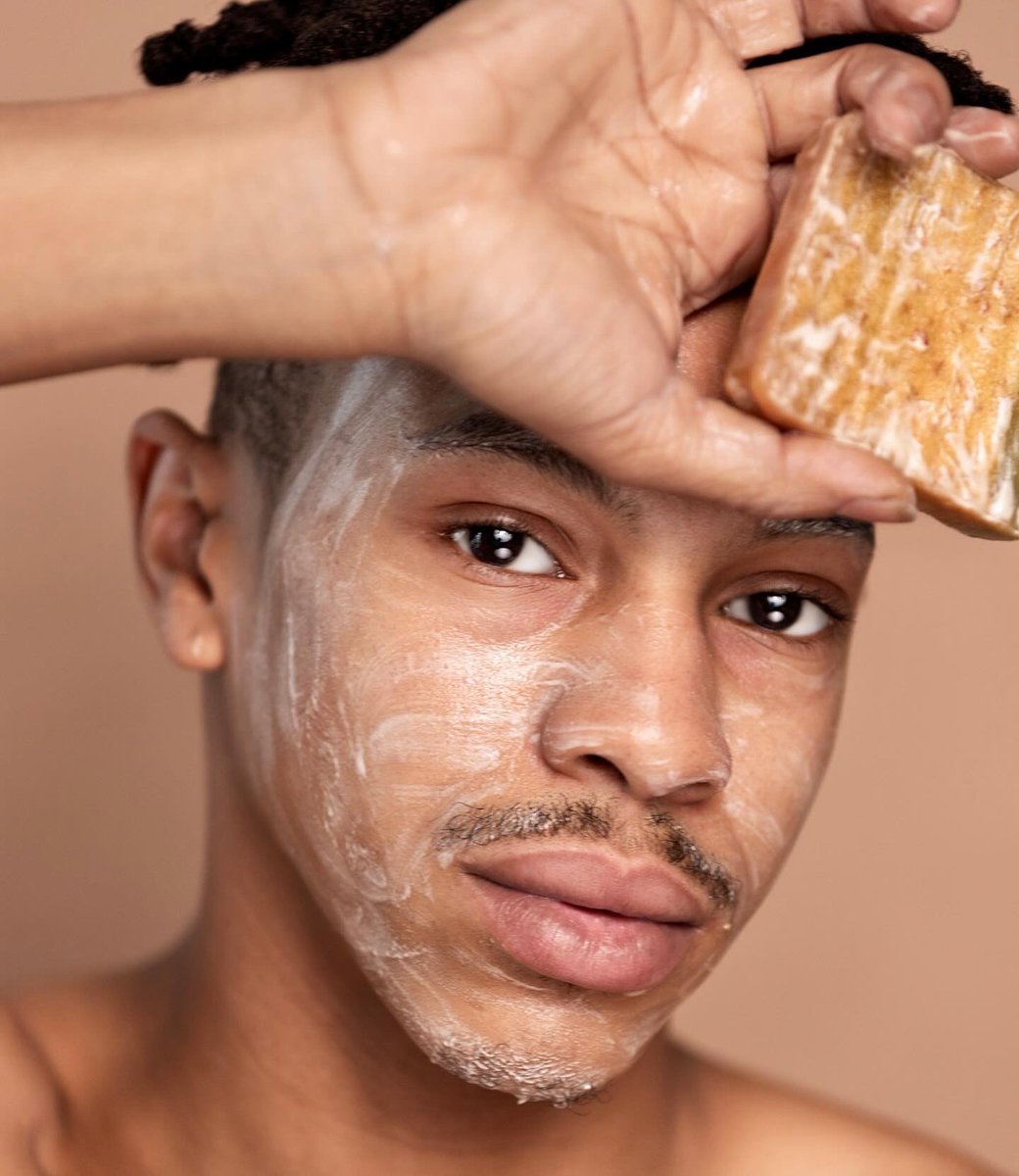 fvckinmac's tweet image. Too pretty to be sitting in the nose bleeds