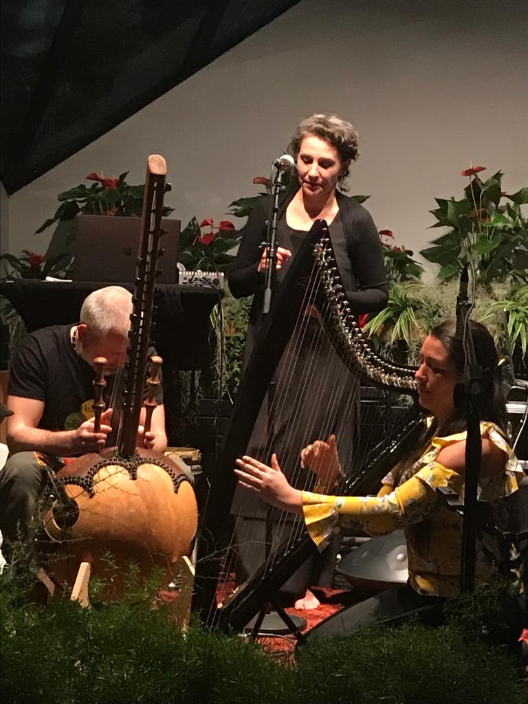 AmanhaBanda's tweet photo. Concert de KH et Akasha à Espace Charles Vanel. @VilledeLagny 
#concert #handpan #kora #harpe #chant #piano #musiqueactuelle #musiqueelectro #percussions #musiquedumonde #musique https://t.co/YfAMDV1Eup