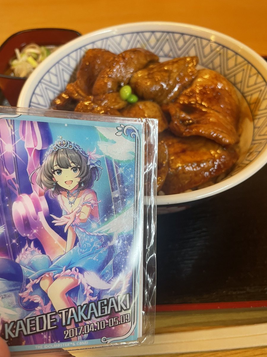 シン・モモンガの日記 (@breadp60) on Twitter photo 