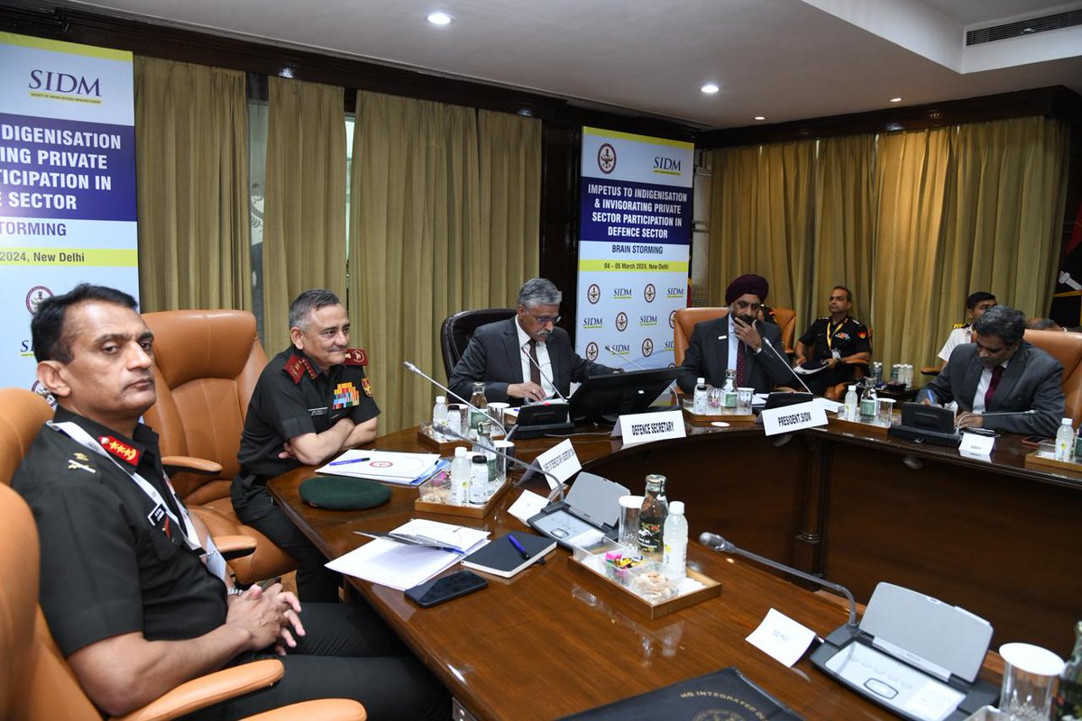 SIDM & IDSA organised an all-stakeholder meeting between the government, user services and the industry resulted in a very cohesive and constructive discussion on further enhancing Atmanirbharta in procurements and sustenance through policy and procedural changes. #indigenization