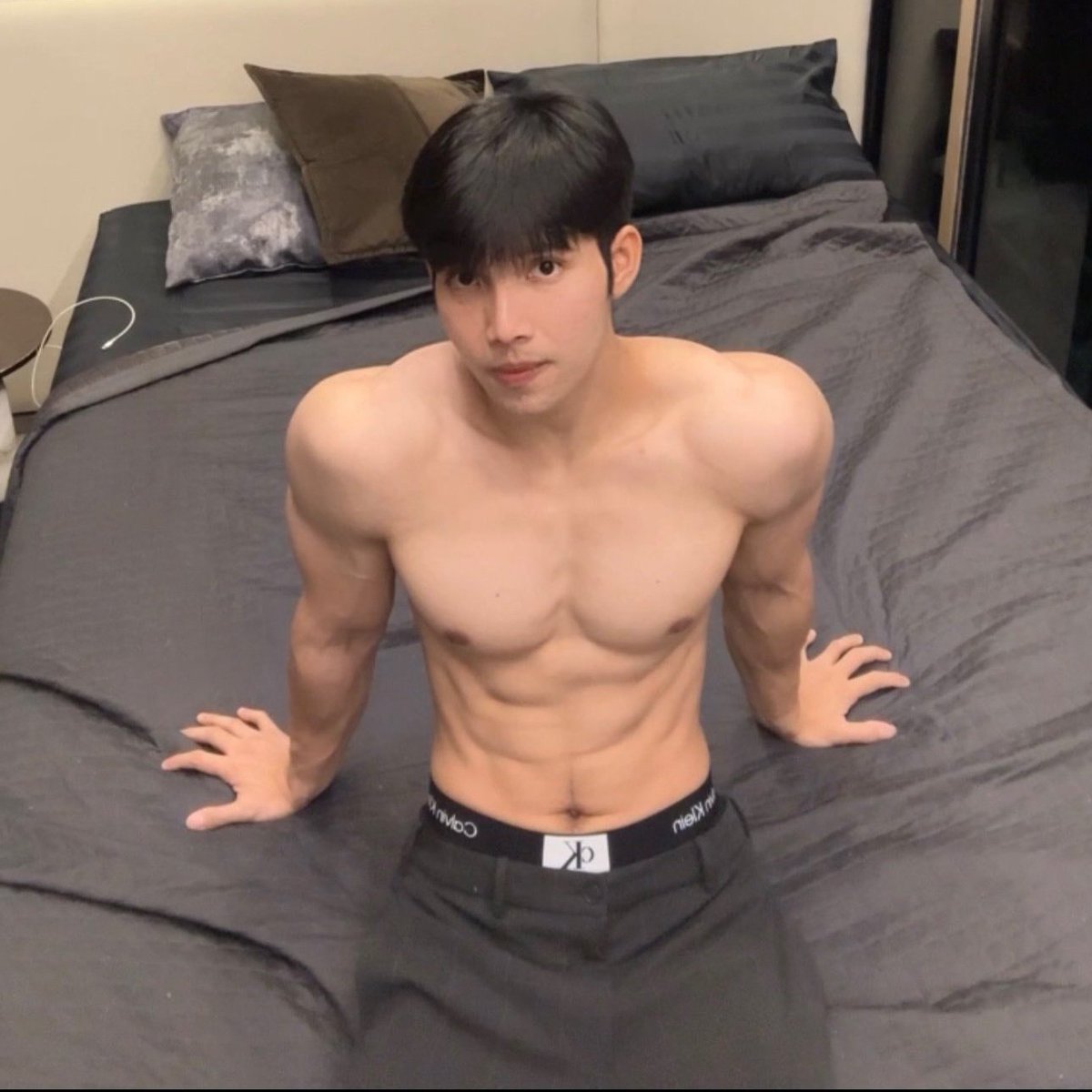 seggshop9's tweet photo. Ước gì bồ chỵ cũng là bồ iêm. Quá đã luôn 🤩 https://t.co/AJ3uXsfrUW