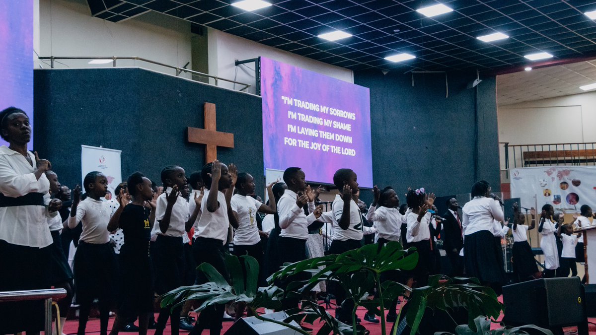 CITAM_Karen's tweet photo. The Holy spirit came in the season of harvest.
Acts 1:8
The baptism of the Holy spirit is not for us to feel good, it's because of the harvest, it's for us to go out there and represent Him.
#MyCITAMKaren #WhereChristlsTheAnswer
#TakingNewTerritories https://t.co/yTDmXis2gG