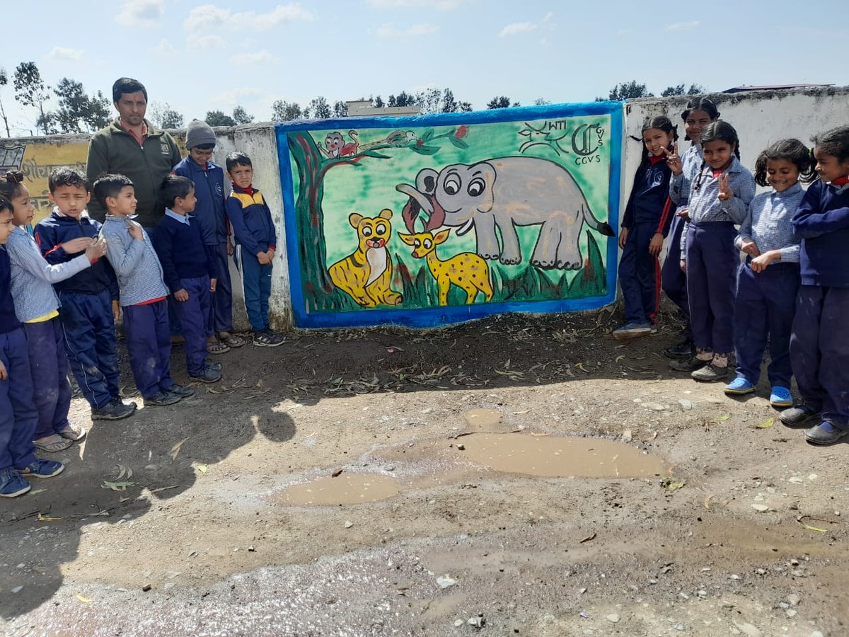 On #WorldWildlifeDay2024, our Green Corridor Champion partner Corbett Gram Vikas Samiti collaborated with local students to create a captivating wall art in the Fatehpur-Gadgadiya elephant corridor #Uttarakhand, fostering awareness & appreciation for conservation efforts.