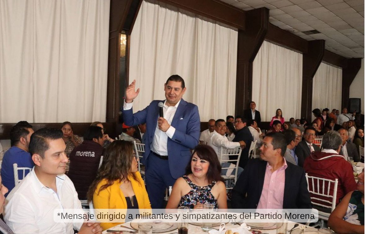 armentapuebla_'s tweet photo. Nuestro gran movimiento se enriquece de cada mujer y hombre que ha luchado con humanismo por la transformación de la vida pública de nuestro país. 

Esta tarde acompañé al coordinador de conciliación política, @RayAtanacioLuna , a un encuentro con 300 aspirantes a candidatas y candidatos, para sumar esfuerzos y multiplicar los logros de nuestro partido Morena. 
*Mensaje dirigido a militantes y simpatizantes del  Partido Morena.