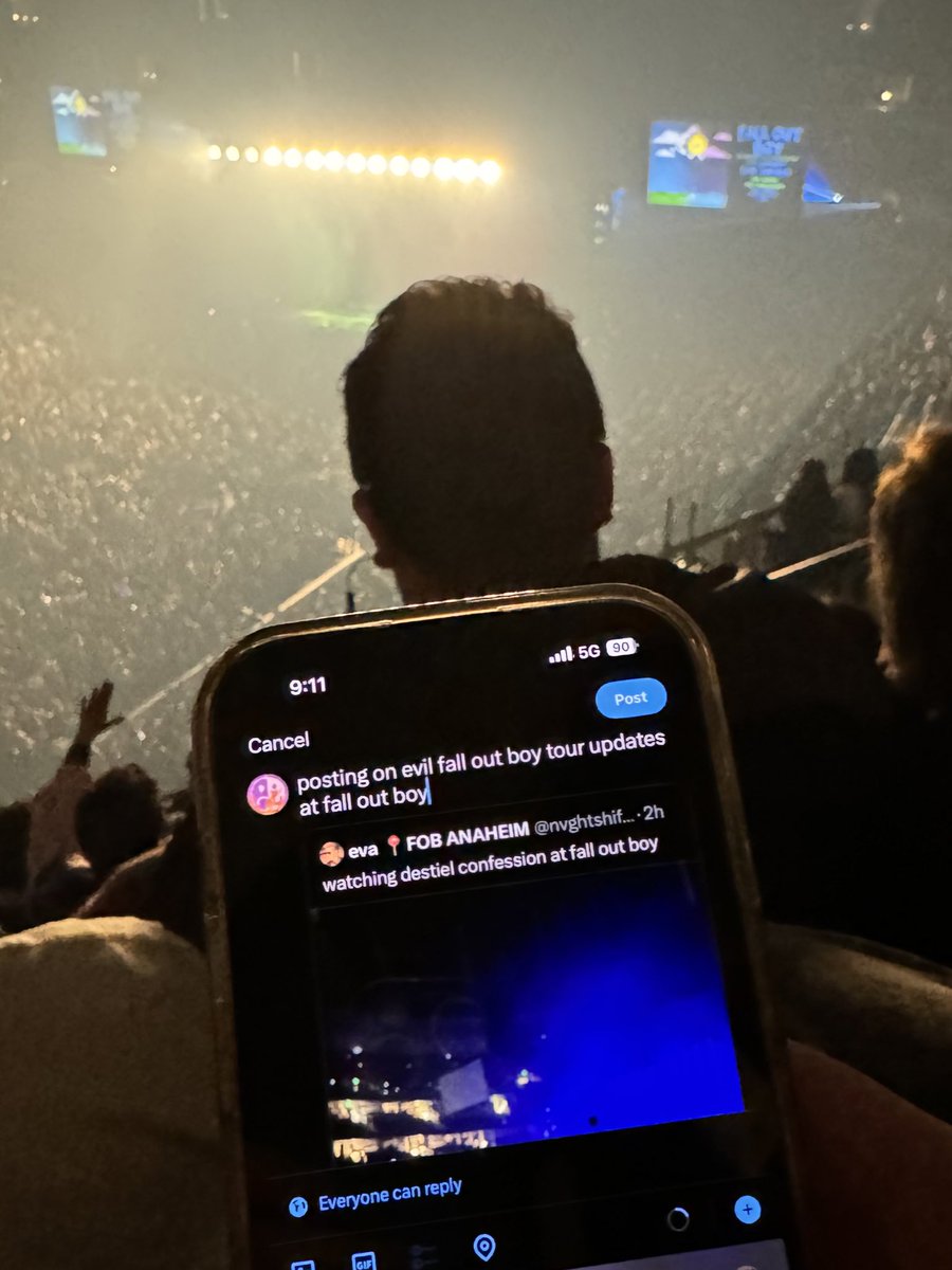 EVIL fall out boy tour updates :3 tweet media